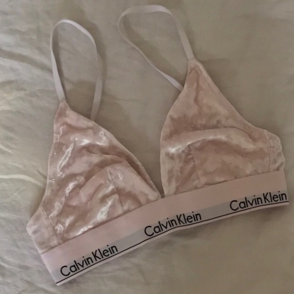Calvin Klein Modern Pink Velvet Triangle Bralette - Picture 4 of 4